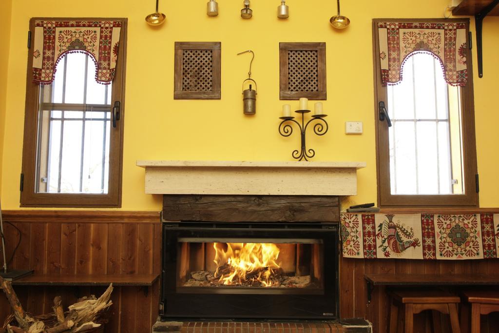 Hostal Restaurante Alto Rey Arroyo de las Fraguas Eksteriør billede