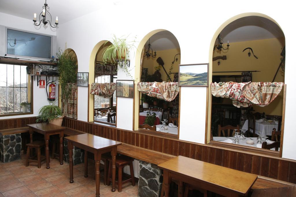 Hostal Restaurante Alto Rey Arroyo de las Fraguas Eksteriør billede