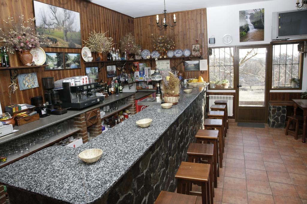 Hostal Restaurante Alto Rey Arroyo de las Fraguas Eksteriør billede