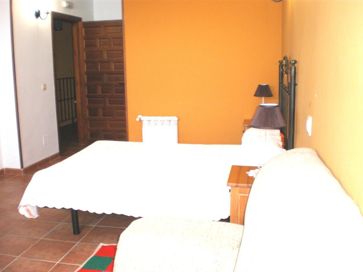 Hostal Restaurante Alto Rey Arroyo de las Fraguas Eksteriør billede