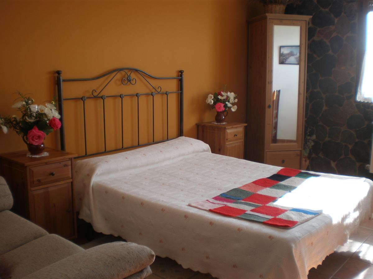 Hostal Restaurante Alto Rey Arroyo de las Fraguas Eksteriør billede